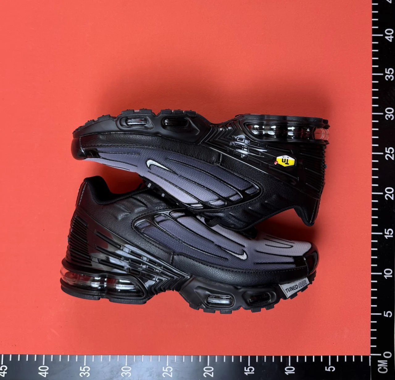 NIKE Tuned Air