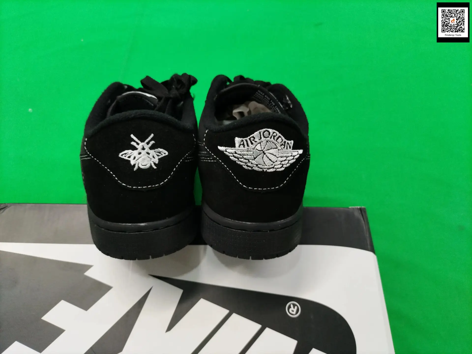 Nike Air Jordan 1 Low Black Bee
