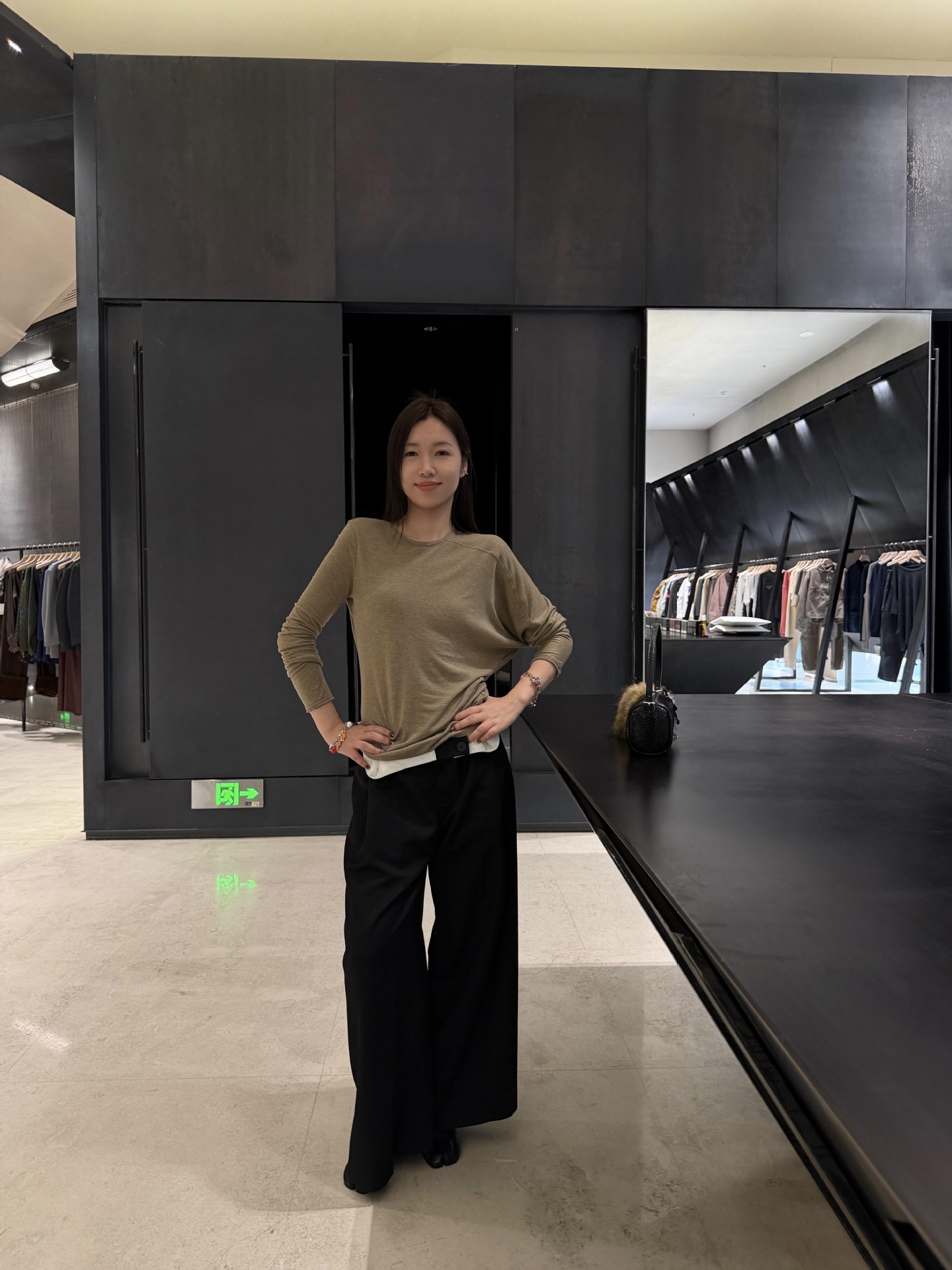 "Original Tencel Wool Fabric" Nanyou Women's Clothing Wholesale Niche Design Asymmetrical Long-Sleeve Raw Edge Base Shirt
