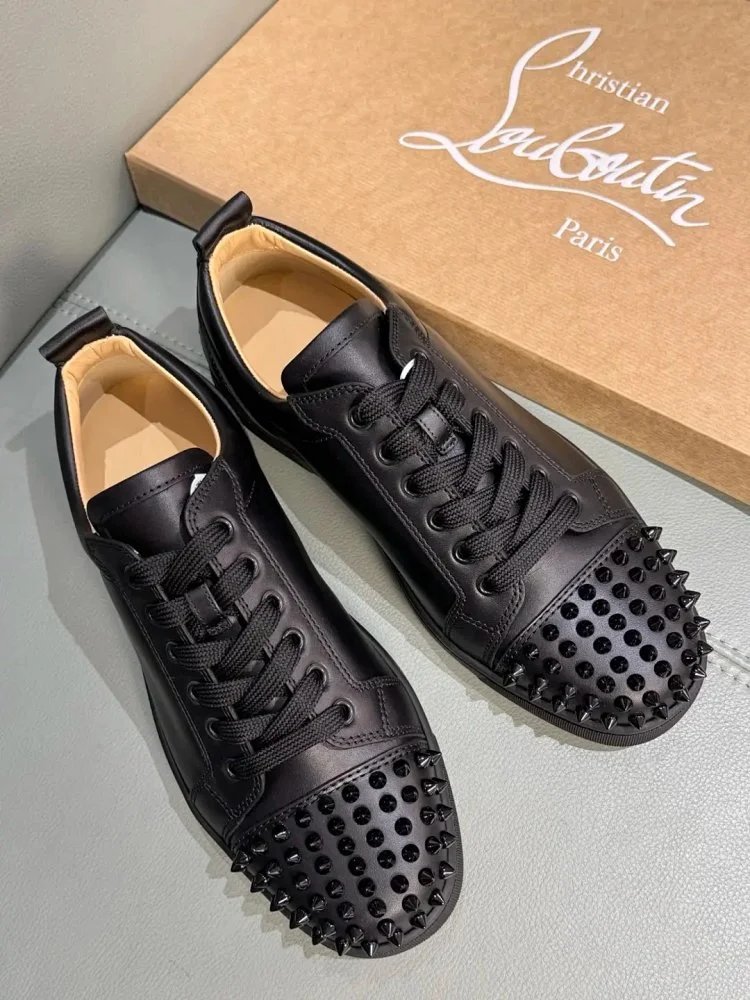 L.B.T xz 时尚红底休闲铆钉鞋