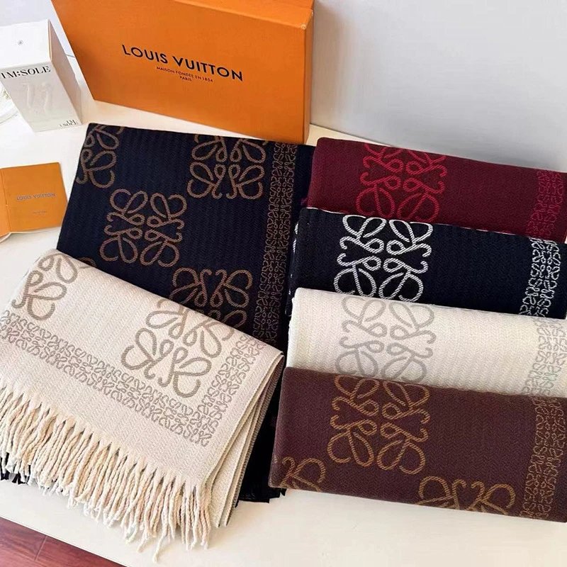 Top new autumn and winter new double-sided imitation cashmere tassel scarf color matching jacquard Luojia winter warm shawl collar 190*70cm