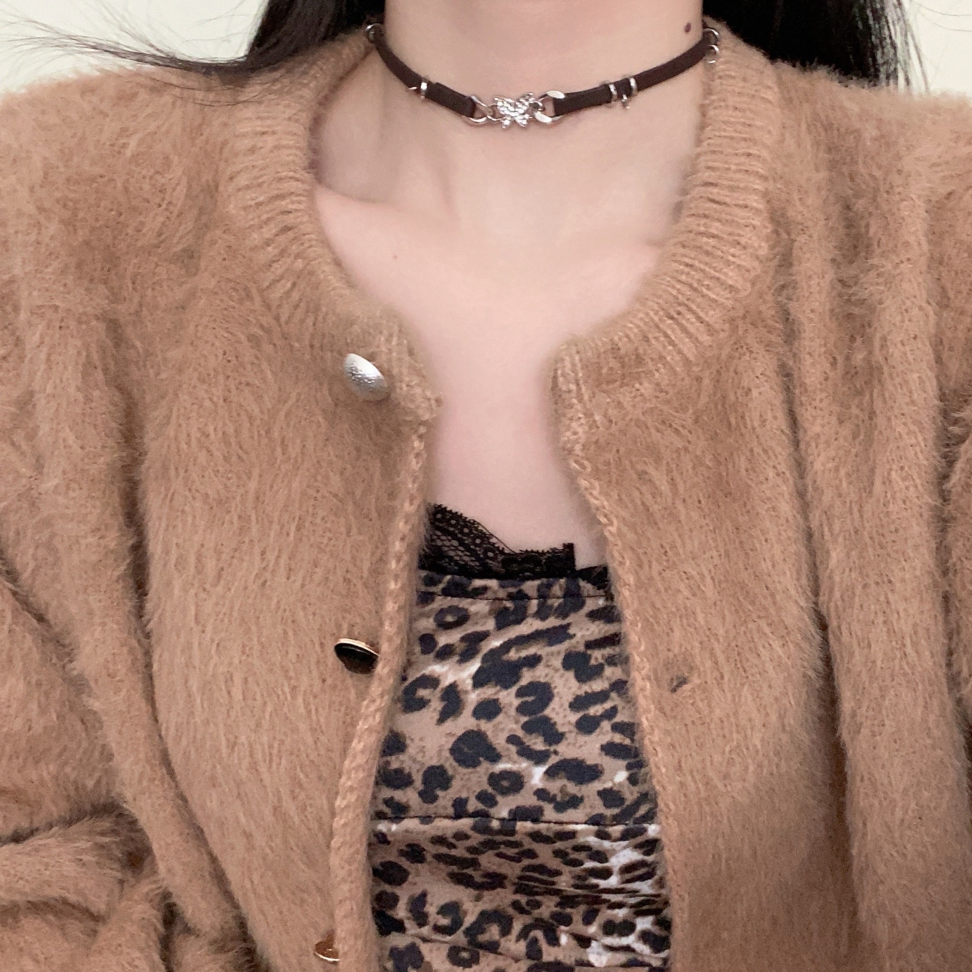 Sweet Cool Butterfly Leather Collar Niche High-end Design Clavicle Chain Y2K Personality Choker Necklace Trendy
