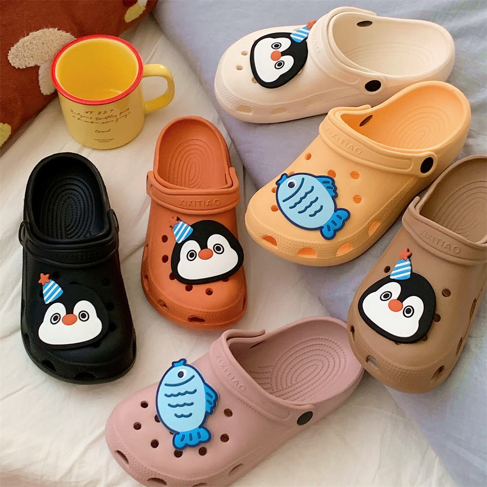 Seaside Ins Penguin Fish Couple Holiday Beach Sandals and Slippers Men's and Women's Cute Outwear Summer Hole Shoes
