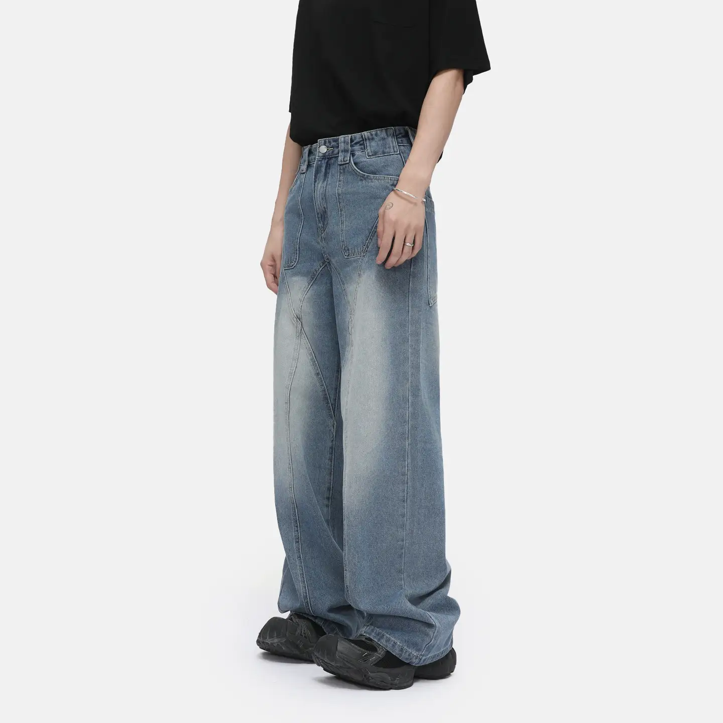 MTLCLOTHES男装|高街重工立体结构磨白阔腿直筒百搭水洗牛仔裤潮