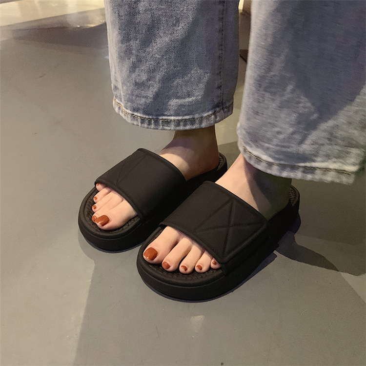 Trendy Couple's Fashion Outdoor Platform Sandals for Men, Thick-Soled Casual Home Soft-Soled Slippers for Women, Versatile Summer Ins Style