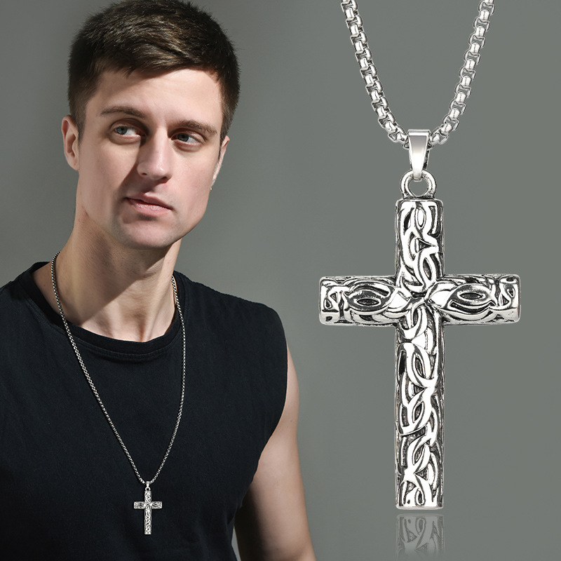 Titanium Steel Carved Cross Cool Men's Necklace Hip Hop Punk Personality Street Fashion Nightclub Hanging Jewelry Pendant Wholesale
