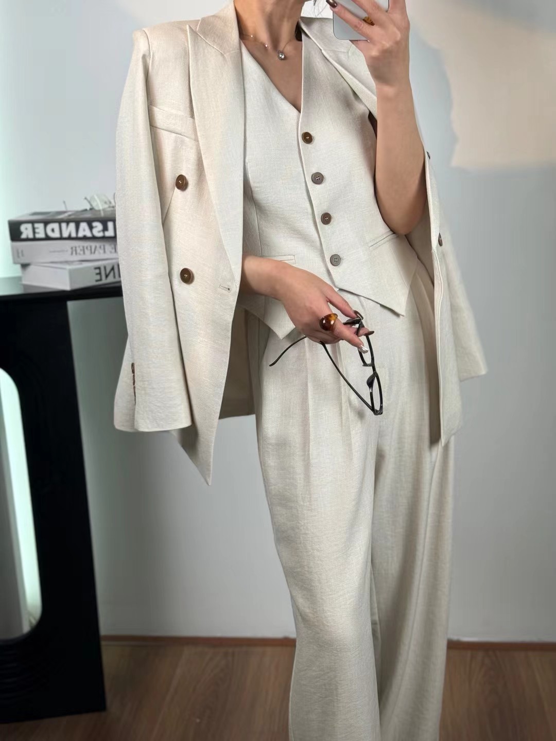 High-End Smooth and Drapey Workwear Tencel Linen Three-Piece Suit for Women, Spring and Autumn Wide-Leg Pants, Vest, and Jacket Set