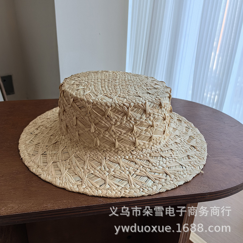 Spring and summer new hand-woven pattern raffia grass wide-brimmed flat-top straw hat outdoor beach travel sunscreen sunshade straw hat tide