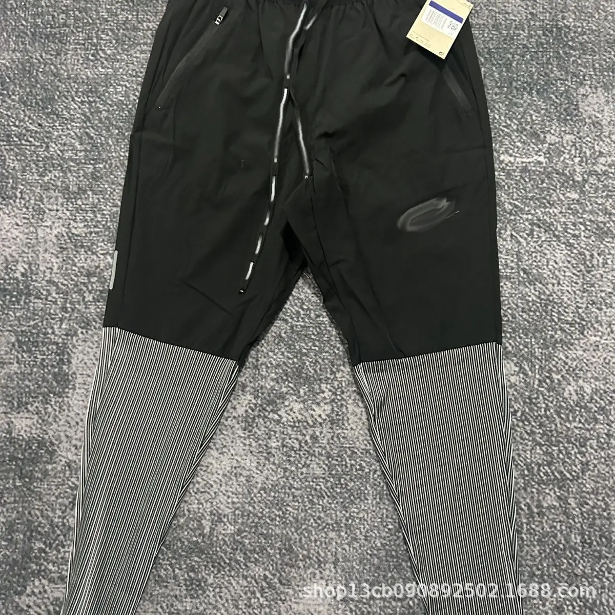 Men's Fitness Training Quick-Drying Pants Breathable Running Pants Sports Mountaineering Cycling Moisture-Wicking Pants Hiking