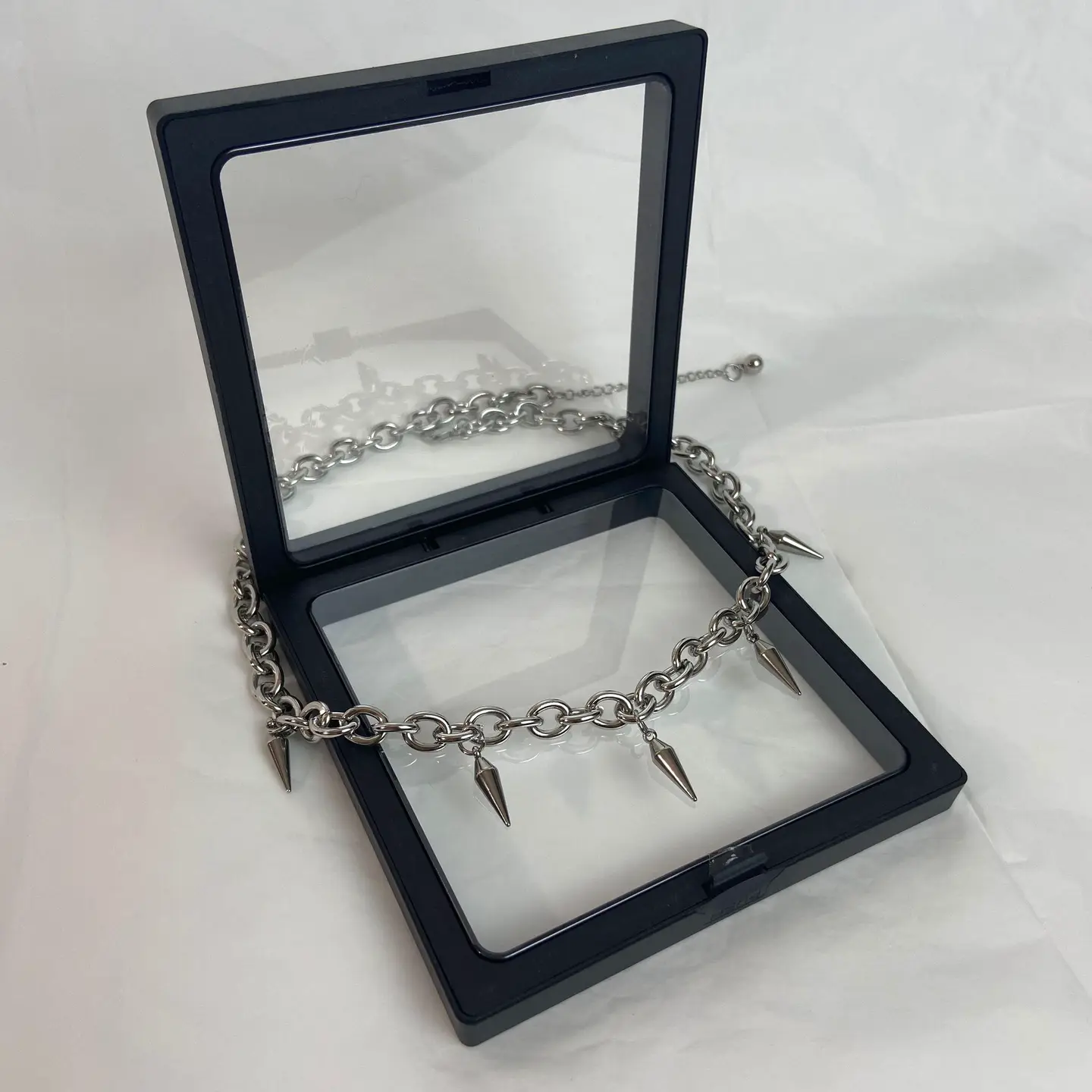 Titanium Steel Necklace for Men Trendy Punk Hip Hop Tassel Rivet Accessible Luxury Special-Interest Design Cold Wind Clavicle Chain for Women Easiest for Match