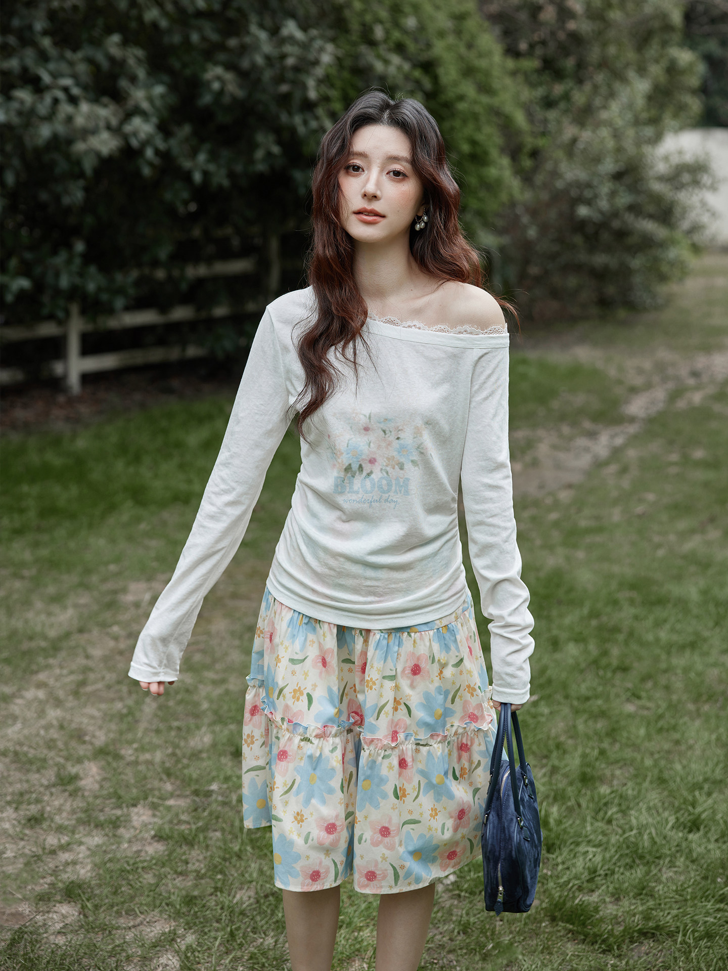Ximeng 2026 New Spring and Summer Korean Style Stylish Top with Unique Lace Splicing, White One-Shoulder, Waist-Cinching, Long-Sleeve T-Shirt