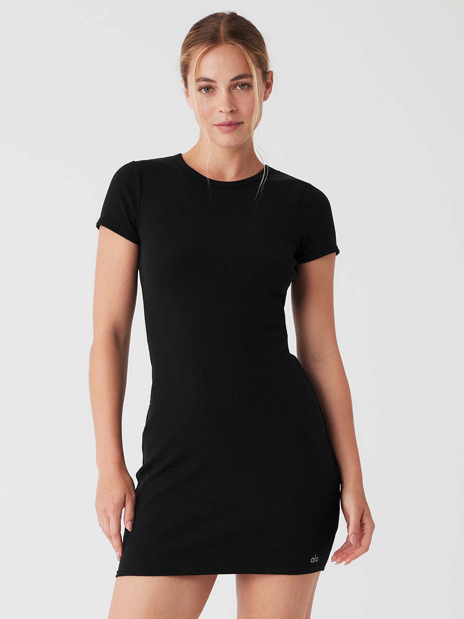 Amazon European and American Style 2024 Summer Round Neck Tight-Fitting Sexy Short-Sleeved Bodycon Mini Dress European and American Style Hot Girl