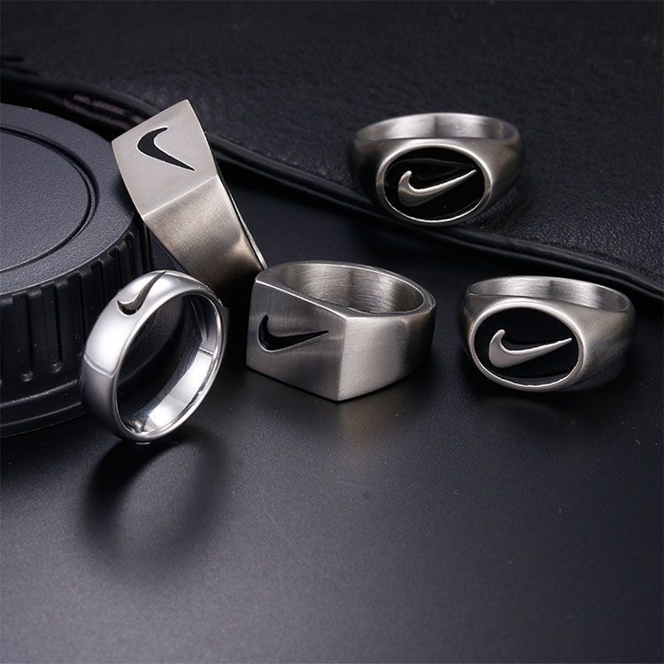 Stainless Steel In-Stock Hook Ring for Men and Women, Hip-Hop Rectangular Oval Resin Ring, Cool Cast Checkmark Ring QC 写真 1688 Qualit.ly