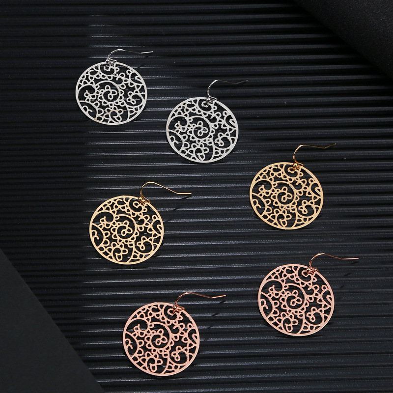 Manufacturers supply cross-border European and American earrings Women's Round computer piece rose gold earrings simple temperament retro earrings