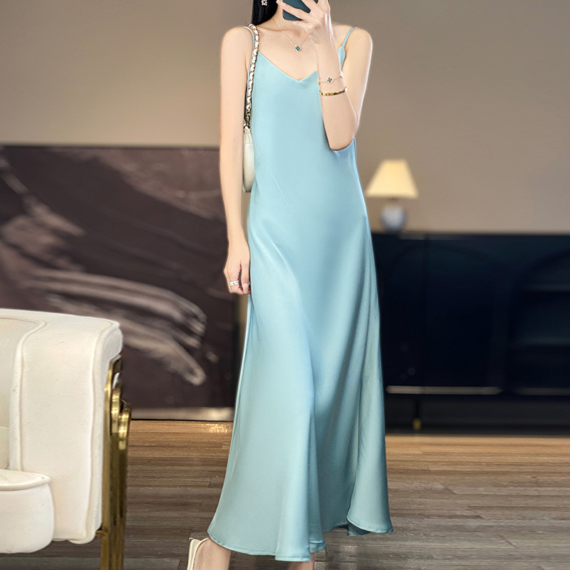 Light Luxury and High-End Feel Acetate Satin V-Neck Spaghetti Strap Dress Versatile Knit Top Solid Color Sleeveless Thin Strap Long Dress