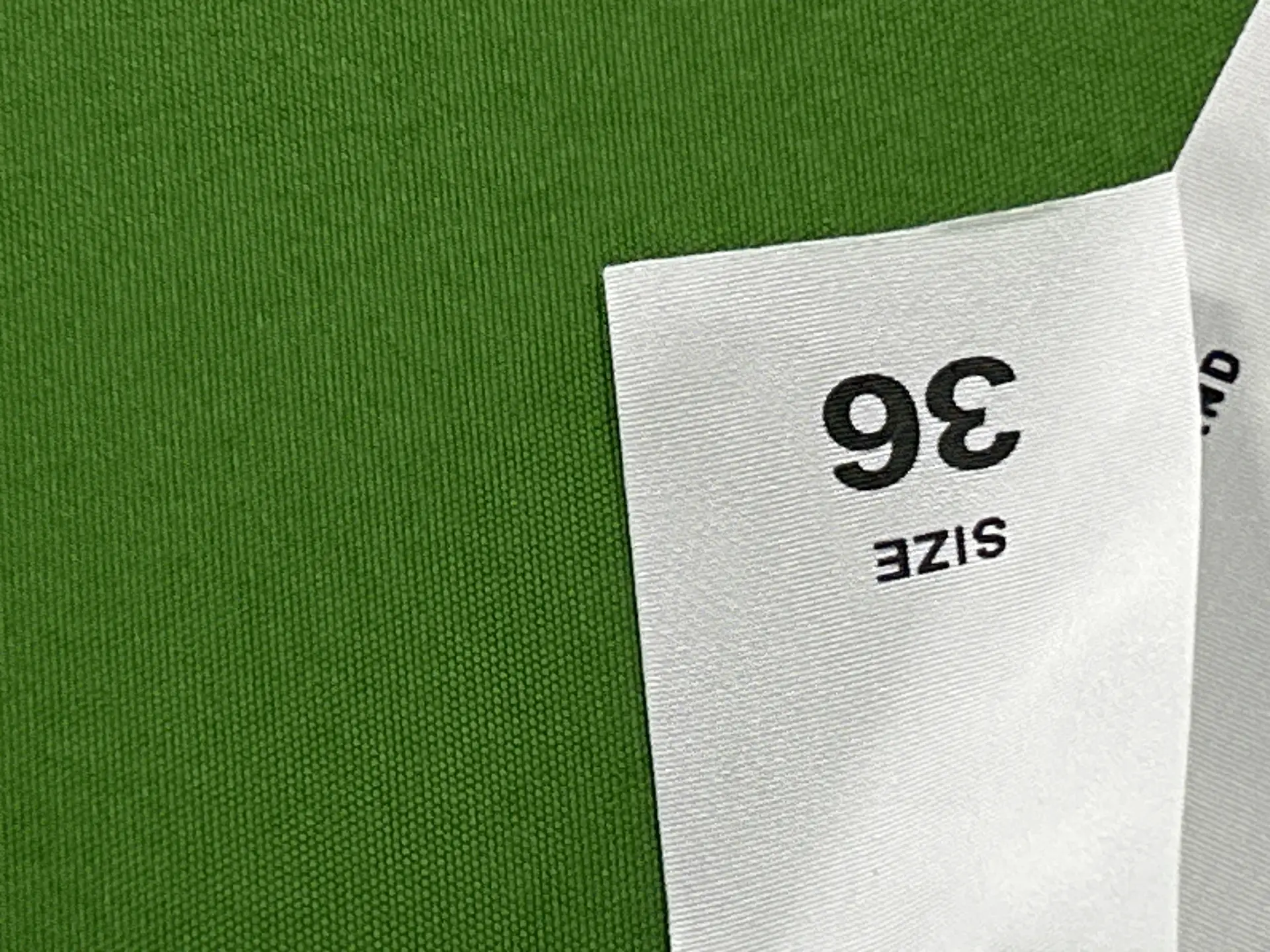 16-438