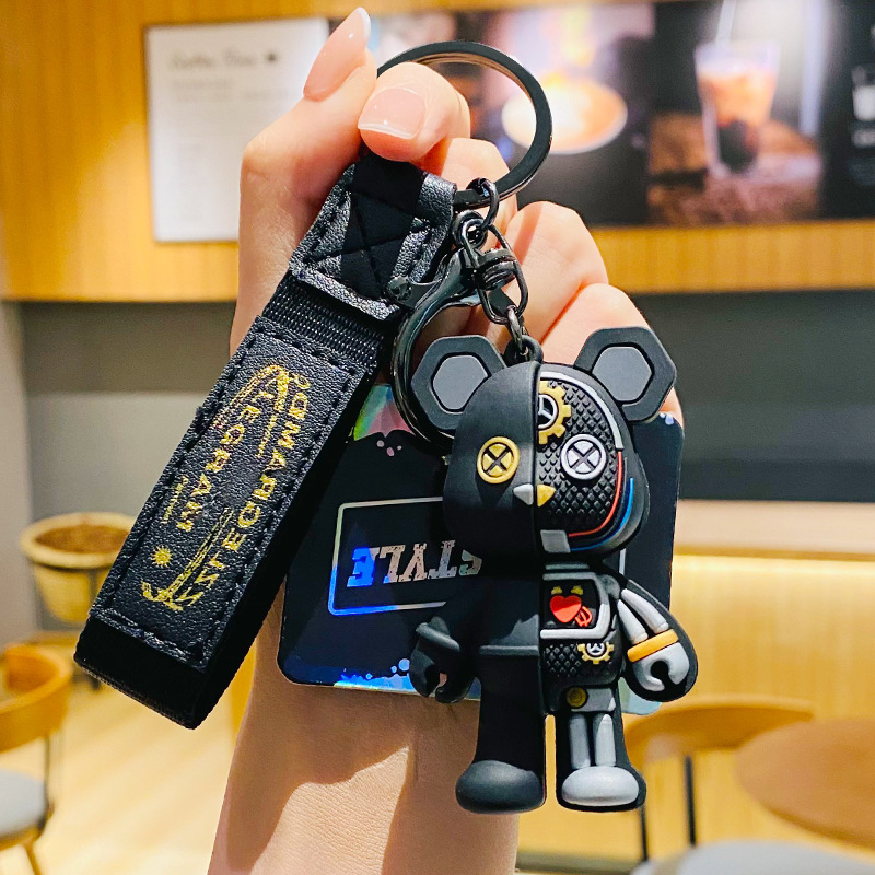 Hangli Creative Semi-anatomical Mechanical Bear Car Keychain Male Personality Couple Bag Pendant Small Gift Wholesale