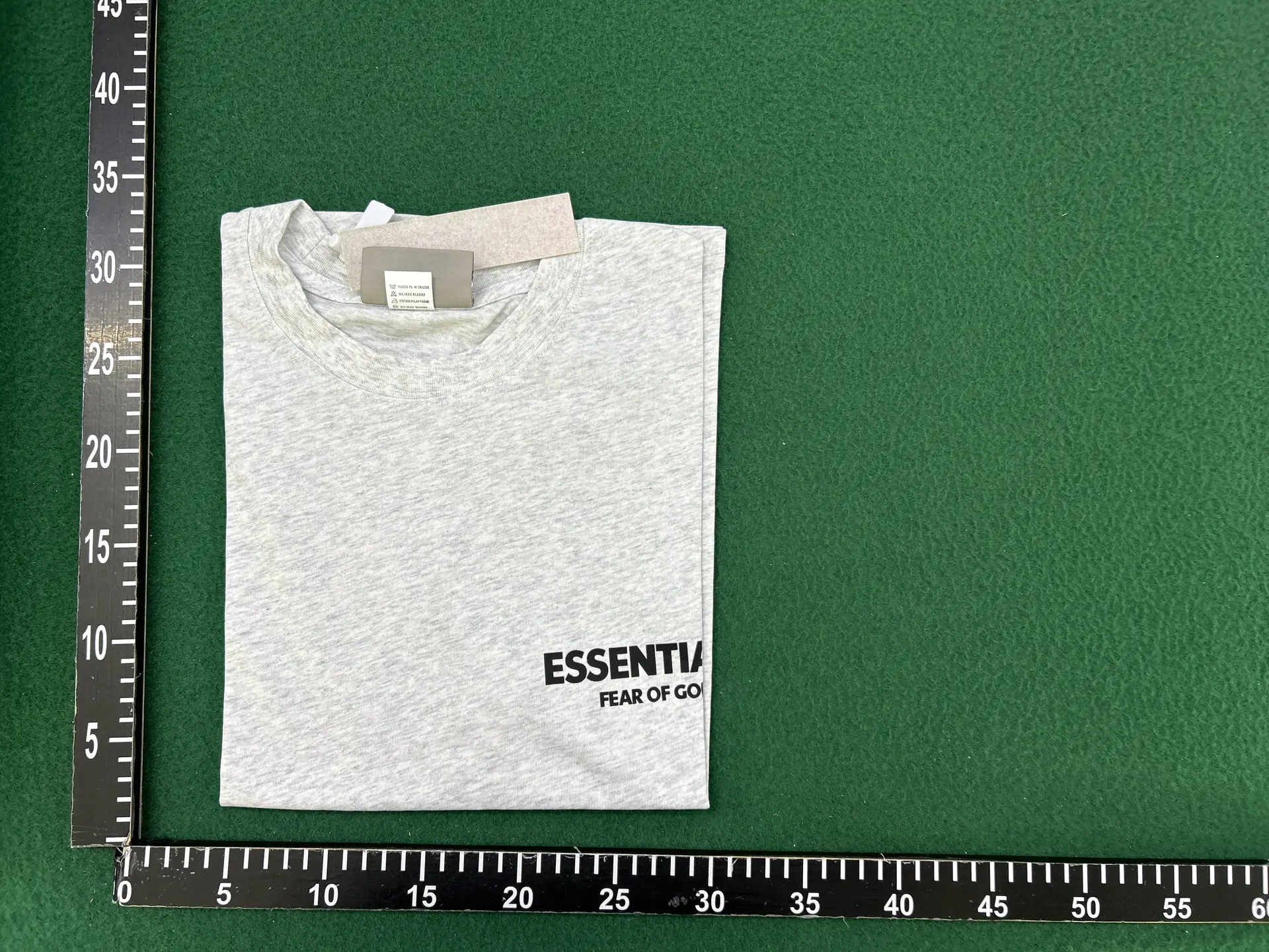 FOG Double Line Essentials slogan small letter print Ouyang Nana round neck short sleeved T-shirt men's hip-hop trend