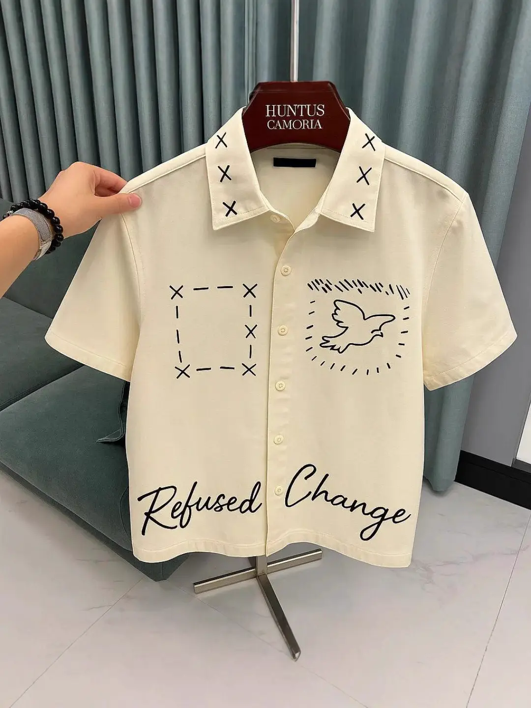 European and American Summer Fun Street Peace Dove Graffiti Polo Print Shirt for Men and Women, Loose Casual Short Sleeves