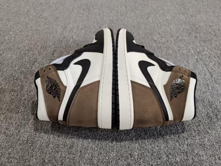 Nike Air Jordan 1 Retro High OG Mocha QC