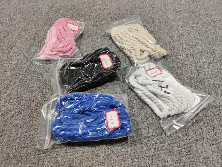 Unknown Accessories QC