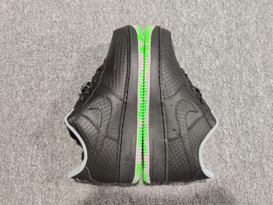 Nike Air Force 1 Sneakers QC