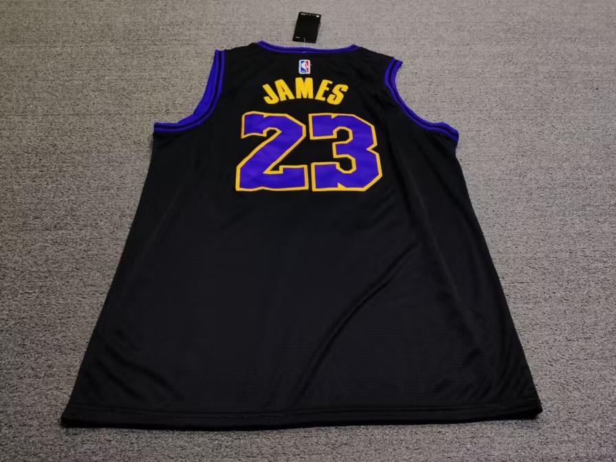 Nike Los Angeles Lakers LeBron James 23 Jersey QC