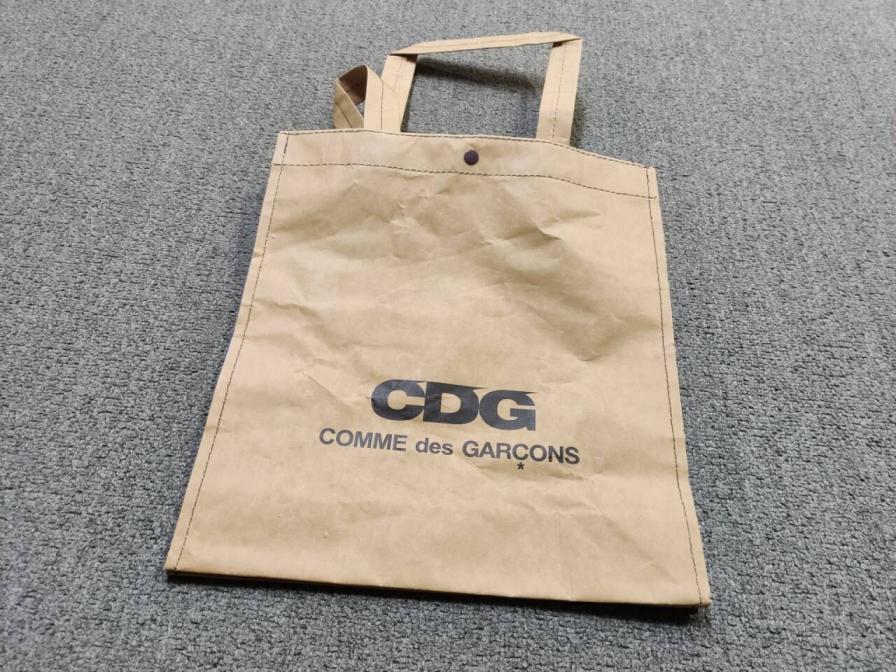 Comme des Garcons — QC-Foto 3