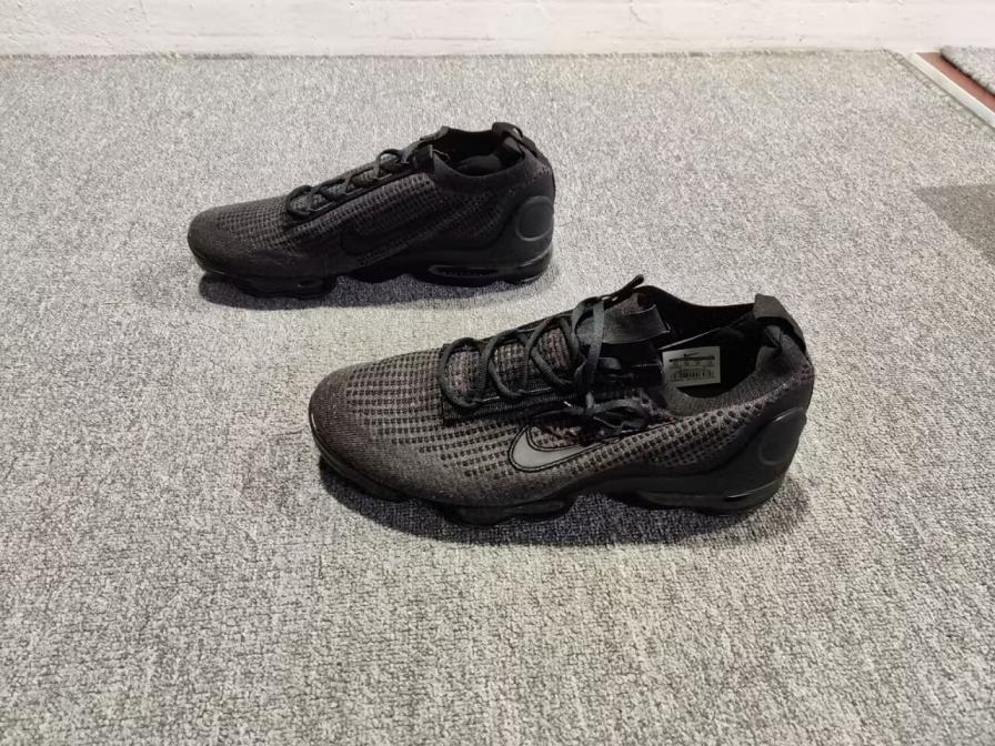 Nike Sneakers QC