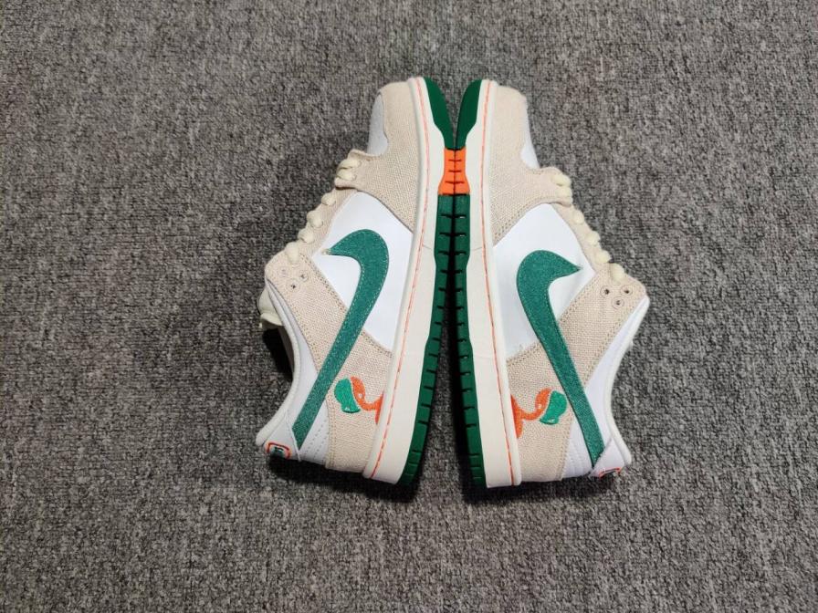 Nike SB Dunk Low Jarritos QC