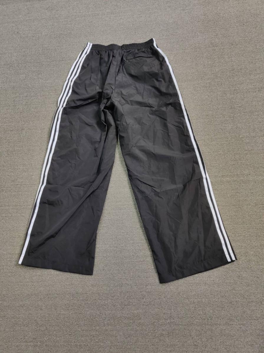 Unknown Pants — QC-foto 2