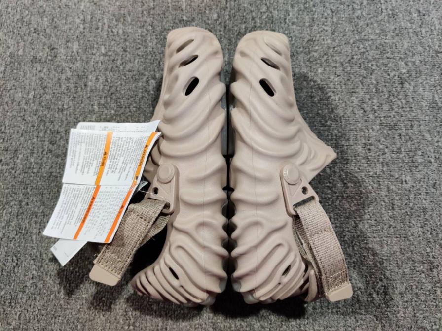 Crocs Shoes QC