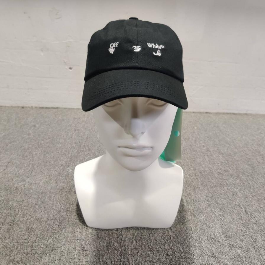 Off-White Headwear QC