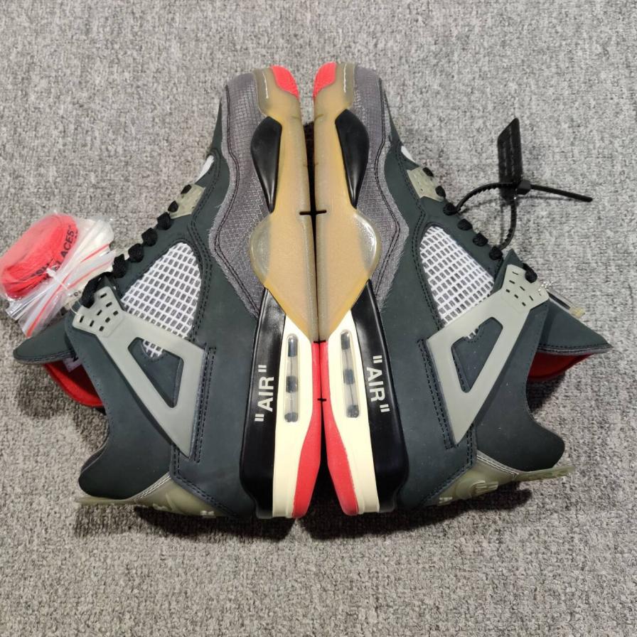 Nike Air Jordan 4 Off-White Sneakers QC