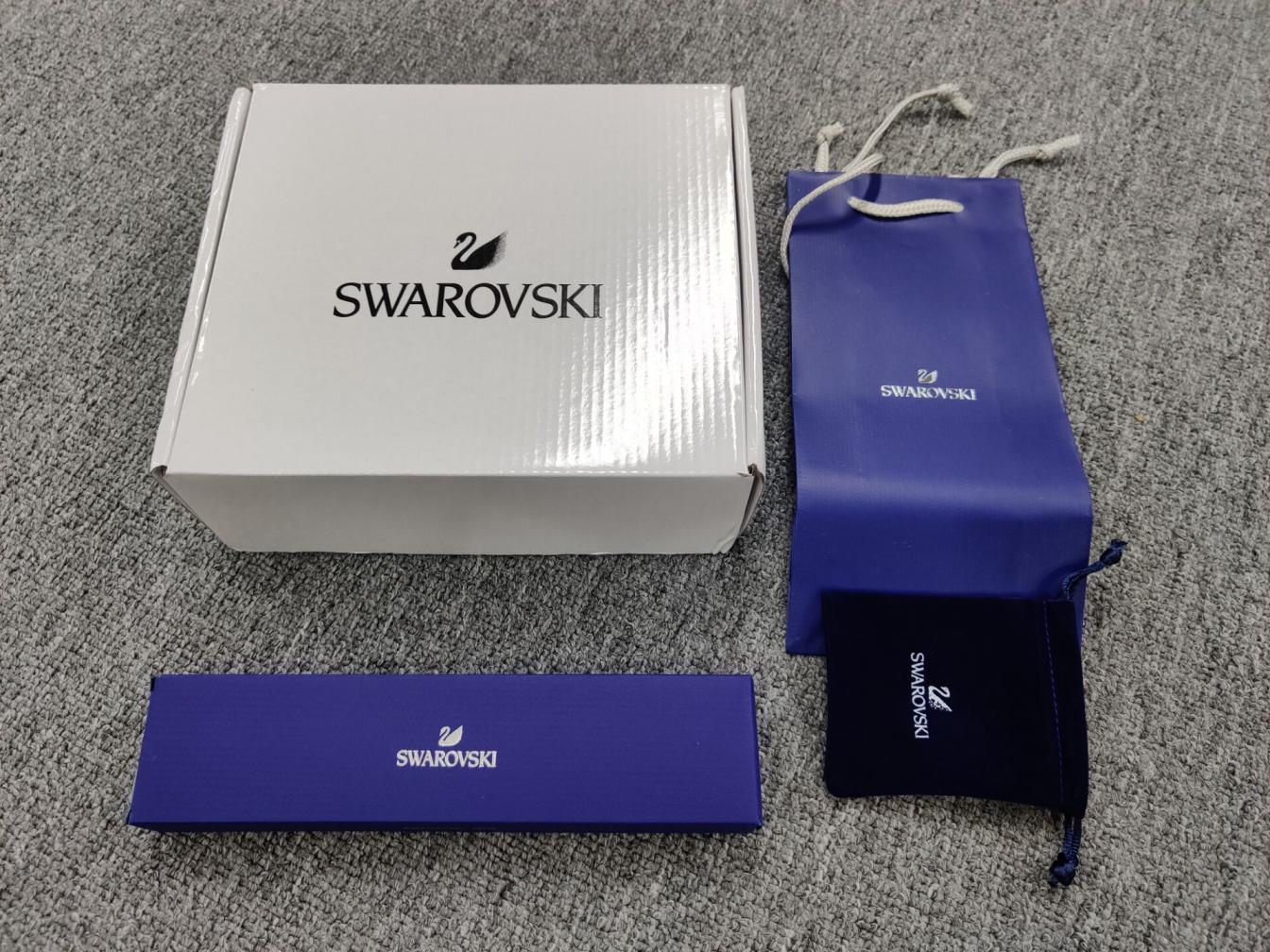 Swarovski Bracelet — fotografie QC 2