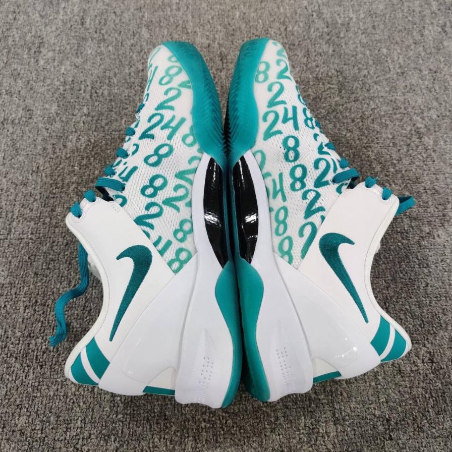 Nike Sneakers QC
