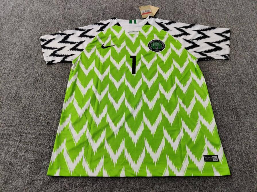 Nike Shirts QC