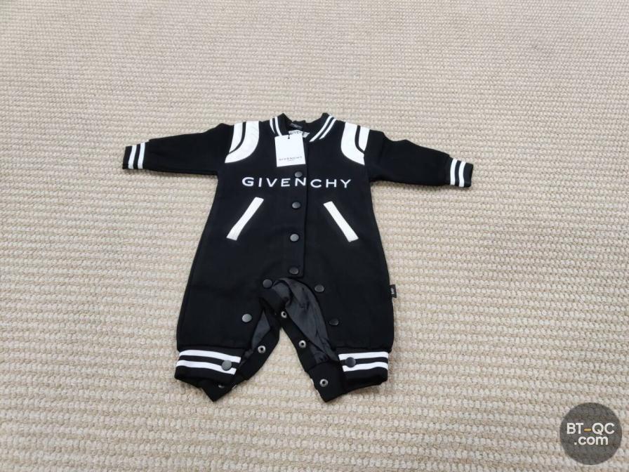 Moncler Accessories QC