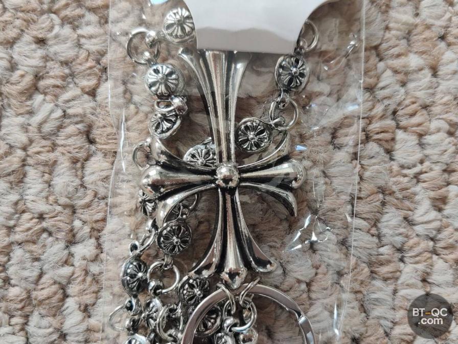 Chrome Hearts Silver Cross Pearl Necklace — photo QC 3