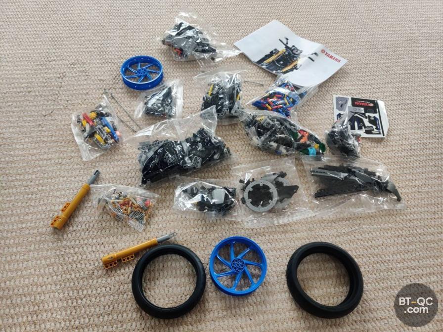 LEGO Technic Yamaha MT-10 SP Motorcycle 42159 QC