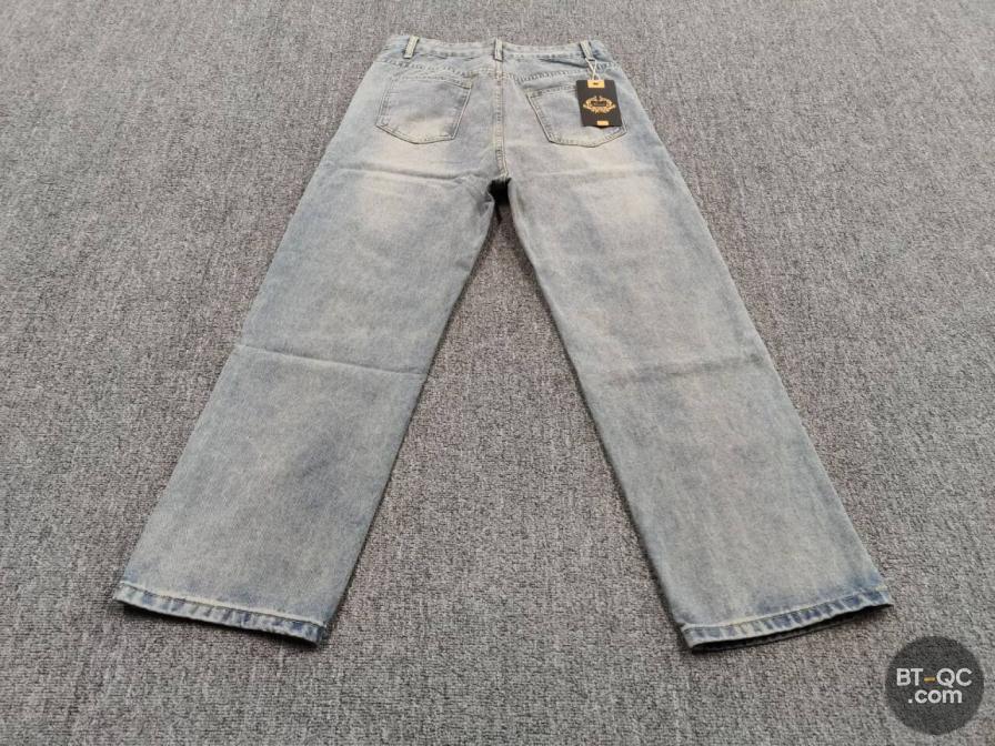 Unknown Jeans — foto QC 2