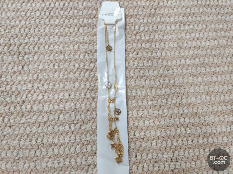 Louis Vuitton Accessories QC