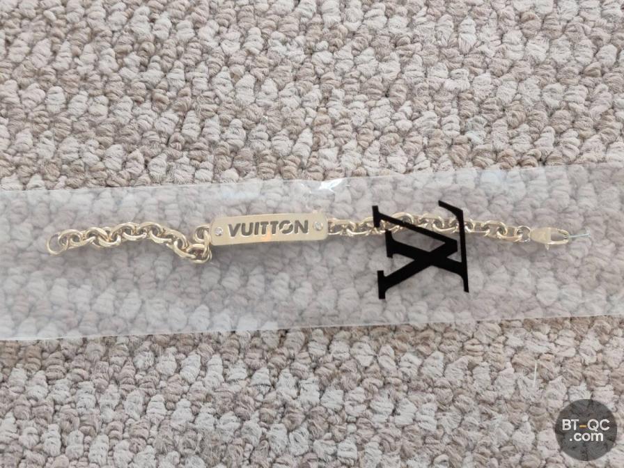 Louis Vuitton Accessories QC
