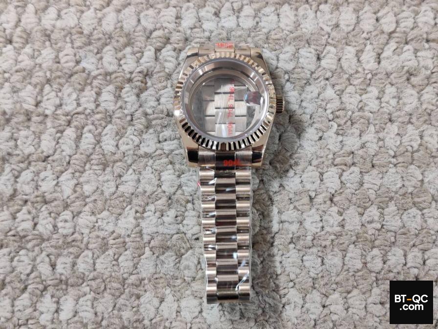 Dog Tooth Bezel Watch Case Strap Rose Gold Sapphire Glass Stainless Steel Case Presidential Strap with Round Buckle Suitable for Nh35 Movement QC