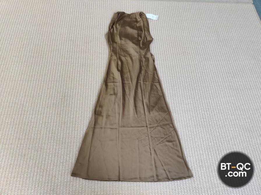 Unknown Dresses QC