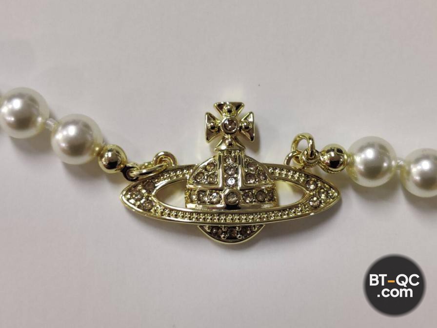 Vienne Westwood Accessories QC