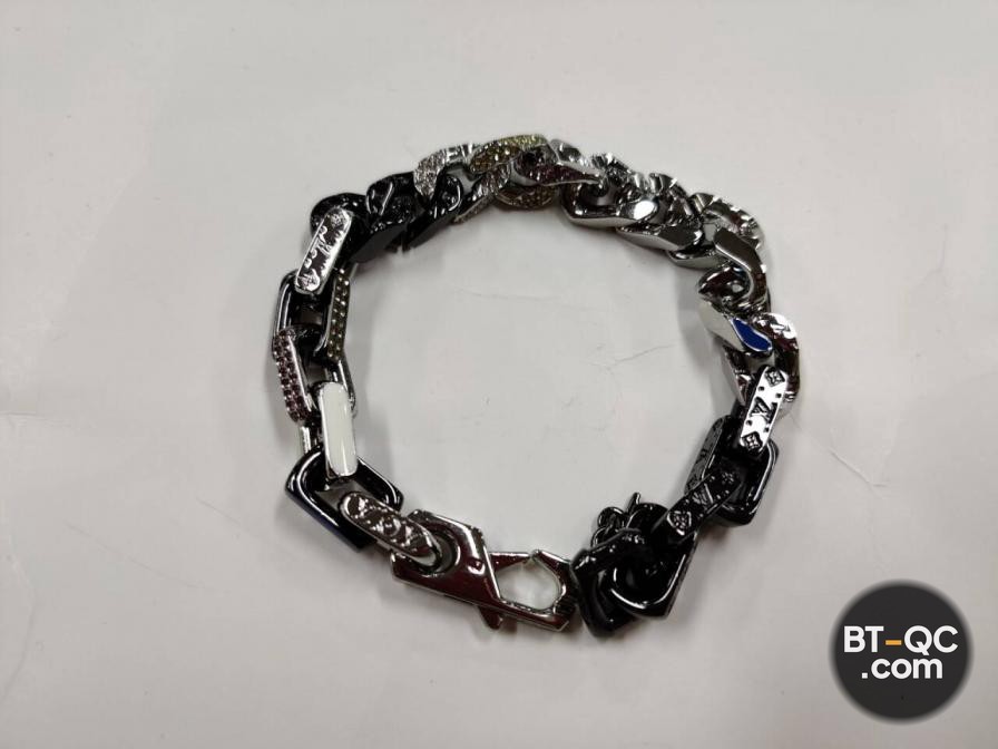 Louis Vuitton Accessories QC