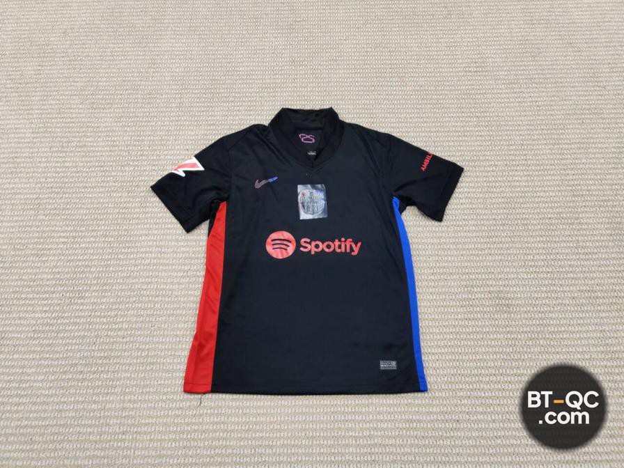 Nike Shirts QC