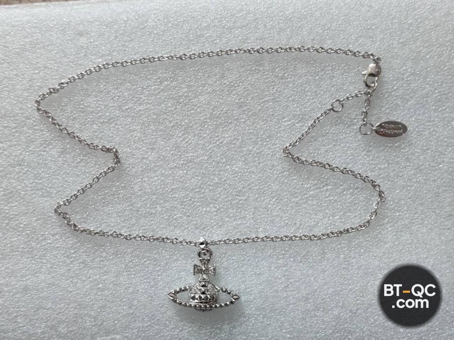 Vivienne Westwood Orb Necklace QC
