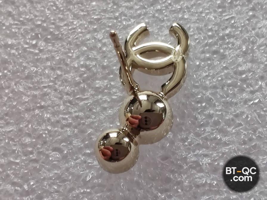 Chanel CC Logo Crystal Drop Earrings Gold QC